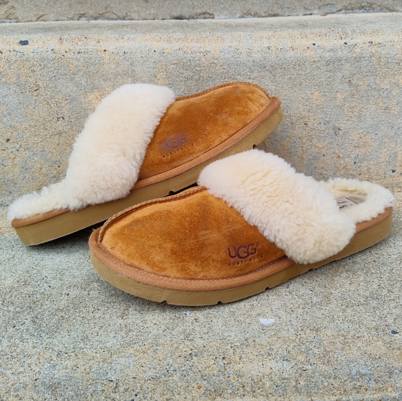 UGG Shoes - UGG Clog Slides